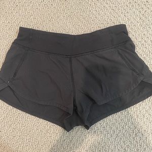 Black ivivva shorts